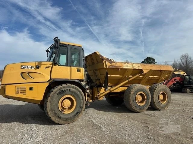 Used 2006 DEERE 250D Articulated Dump Trucks North Carolina US | Southeastern Equipment Corp #1467767