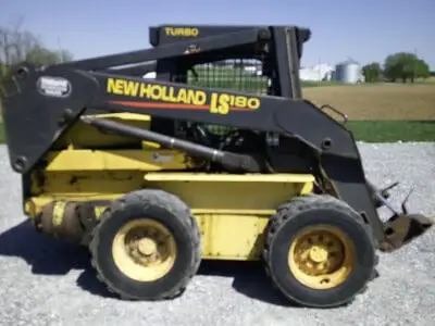 Used NEW HOLLAND LS180 Skid Steer Loaders Nebraska US | Trustworthy Equipment #1403592