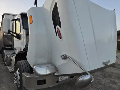 USED 2018 PETERBILT 567