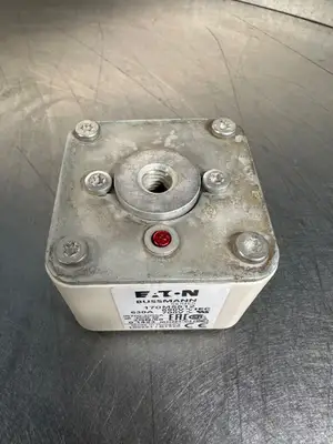 USED Eaton Bussmann 170M5512