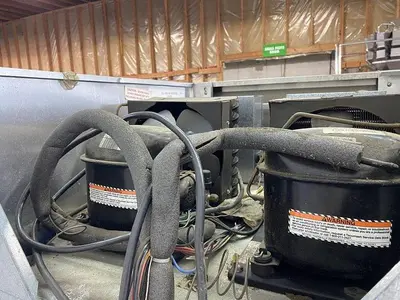 USED CONTINENTAL REFRIGERATOR 1RF
