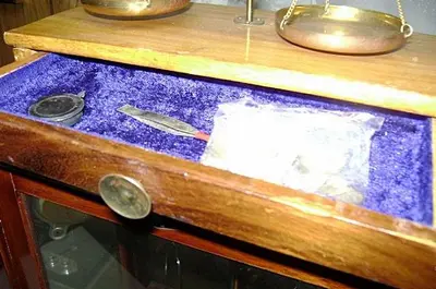 1596-385 Antique Troemner Type Balance Beam Scale
