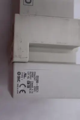 SMC SS5V3-W10S1DAND-04B-C8 / SS5V3W10S1DAND04BC8 (BRAND NEW) STOCK 1393-A