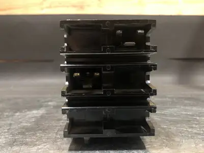 USED SQUARE D FA26090AB
