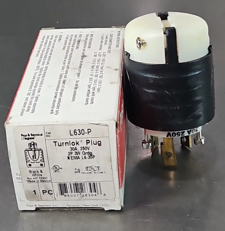 Pass & Seymour L630-P Yellow Turn Lock Twist Locking Plug 30A 250V loc4C2
