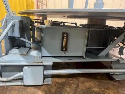 5,000 LBS x 72" ACCRA HORIZONTAL PALLET TYPE MOTORIZED COIL REEL UNCOILER: STOCK 18985