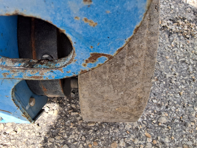 USED 2015 Genie GR-12