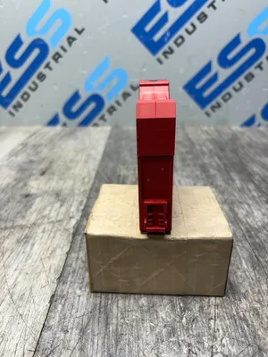 ALLEN BRADLEY 440R-N23135 Electrical/PLC/Automation | ESS Industrial Equipment Sales (4)