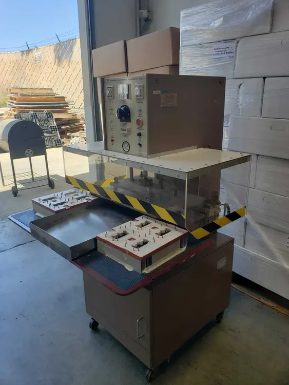 Used 2005 SANDEN HS-14A Sealers | TNT Industrial #399562