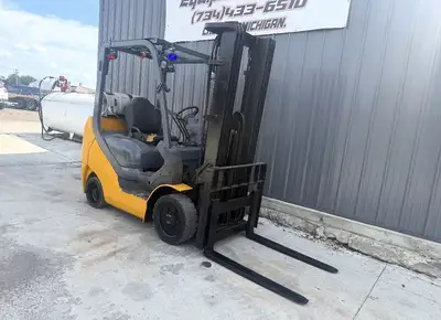 Used KOMATSU FG25SL-16 Liquid Propane Forklifts Michigan US | KD Equipment Sales #1548812