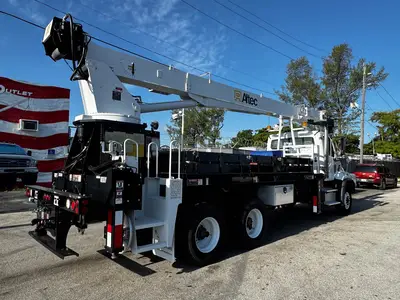 Used 2015 FREIGHTLINER 108SD Service & Utility Trucks Florida US | Truck and Van Outlet #1509214