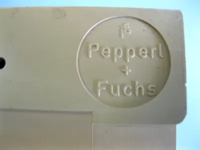 Lot (25) R.B. Denison Pepperl+Fuchs WE74/Ex2 250 VAC Switch Amplifier Module B14