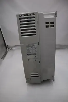 Allen Bradley 20G11ND052AA0NNNNN /A PowerFlex 755 480V AC 40HP STOCK 2272C 884951037922