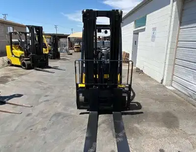 USED 2017 YALE GLC080VXBCS