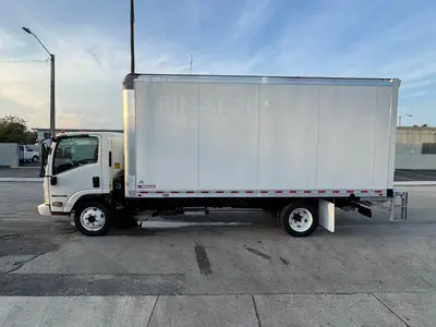 Used 2024 ISUZU NPR HD Box trucks Florida US | Truck and Van Outlet #1509183