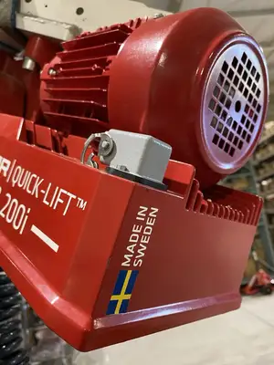 USED BINAR QUICK-LIFT 230V 200 KG MAX LOAD SMART HOIST