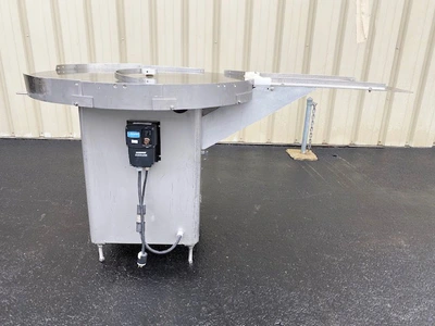 Cozzoli 42-Inch Rotary Unscrambler Feed Table