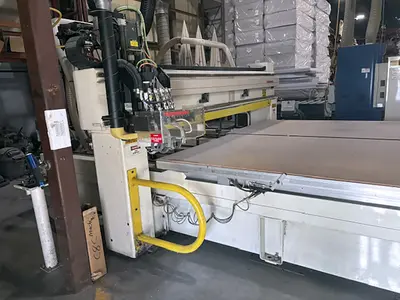 Used 2007 THERMWOOD C42 510 DT CNC ROUTER CNC Routers Illinois US | Machinery Marketing International #1474462