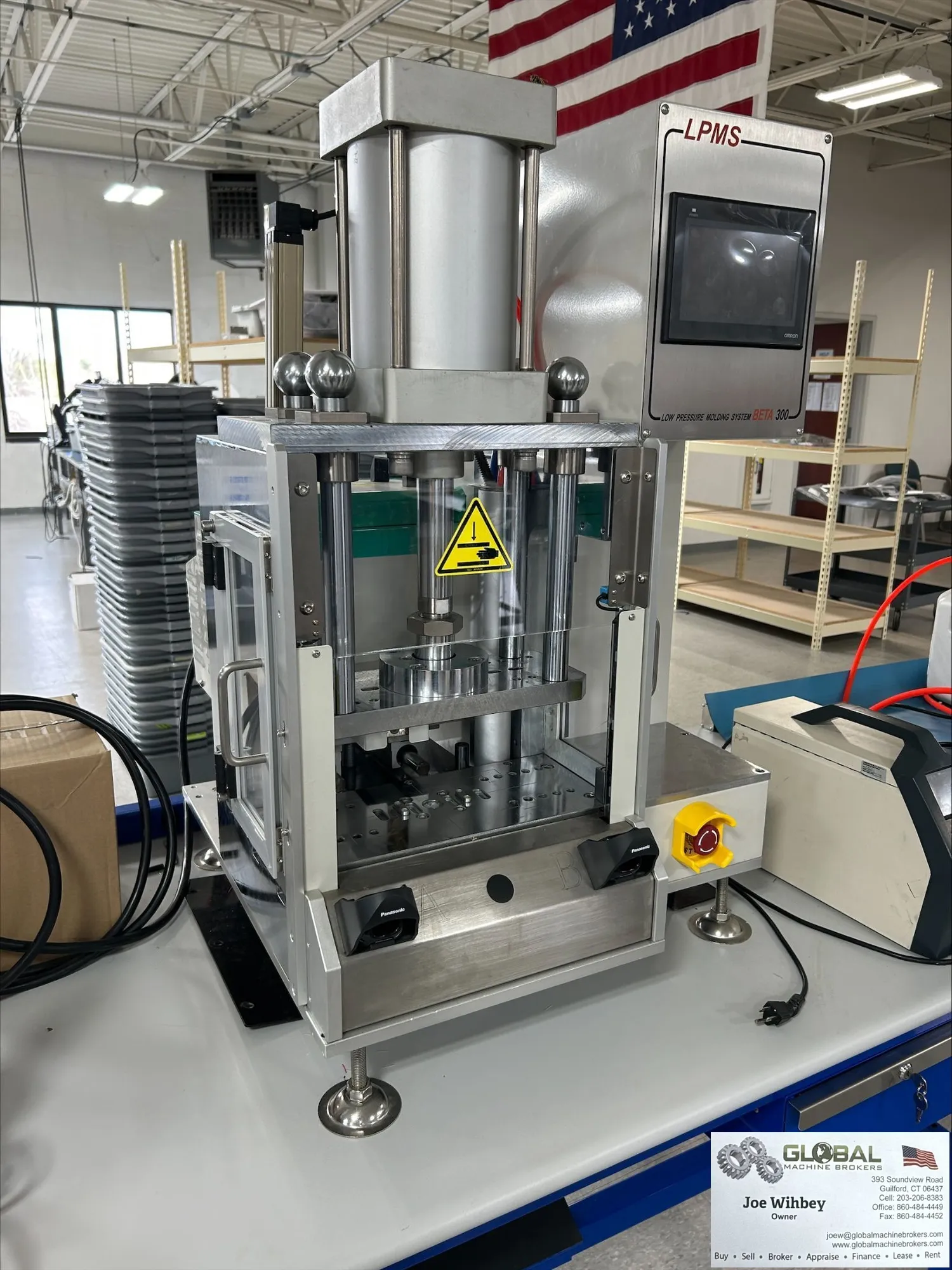 LPMS BETA 300 Low Pres. Horizontal Injection Molding Machine w/ Melt Tank