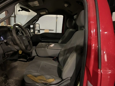 USED 2011 FORD F-550