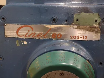 CINCINNATI HORIZONTAL MILL WITH BRIDGEPORT HEAD USED