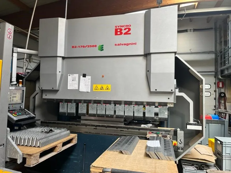 USED SALVAGNINI SYNCRO B2 170/2500