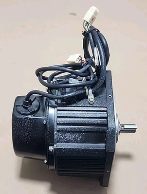 USED Yaskawa SGMDH-06A2A-YR13