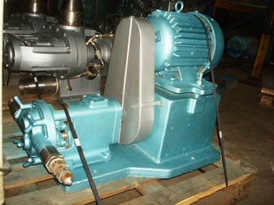12.5 Lpm S/S Howard Lobe Pump 32Md