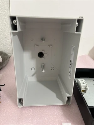 NEW Eaton CIKNA