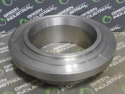 Gem Trim 5154-009 Titanium Tabered Bore Hub 4.495" - 5.44" Bore 8.5" OD Used