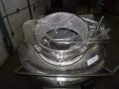 USED PERRY PRODUCTS 160 GALLON