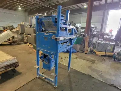 USED 2004 SYNTRON V-20 RC