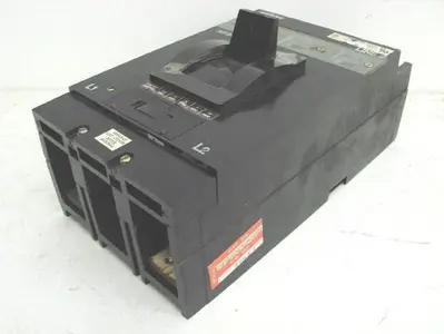 USED SQUARE D LAF2640036MV1021