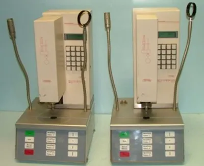 QTY. 2. GT INSTRUMENTS / ANALIS PENETROMETER P734 ...