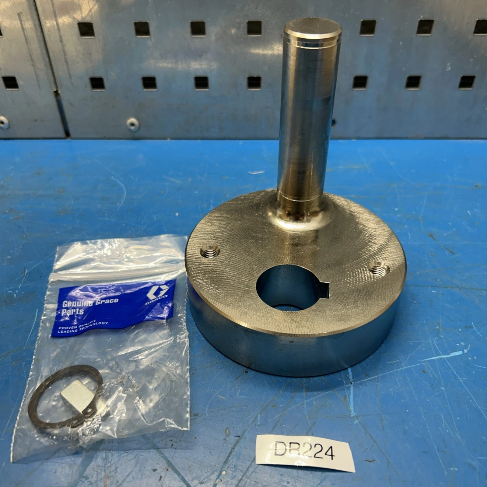 NEW Graco 24K596