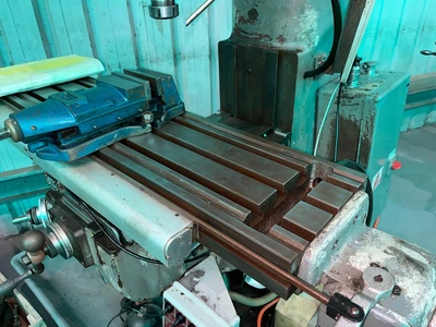 BRIDGEPORT TBA Mills, Vertical | ESP Machinery Australia Pty Ltd (4)