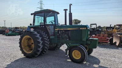 USED 1983 JOHN DEERE 4250