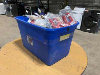 Used MIXED LOT OF BOTTLE CAPPING ACCESSORIES Cappers Michigan US | Miedema Asset Management Group #1761553