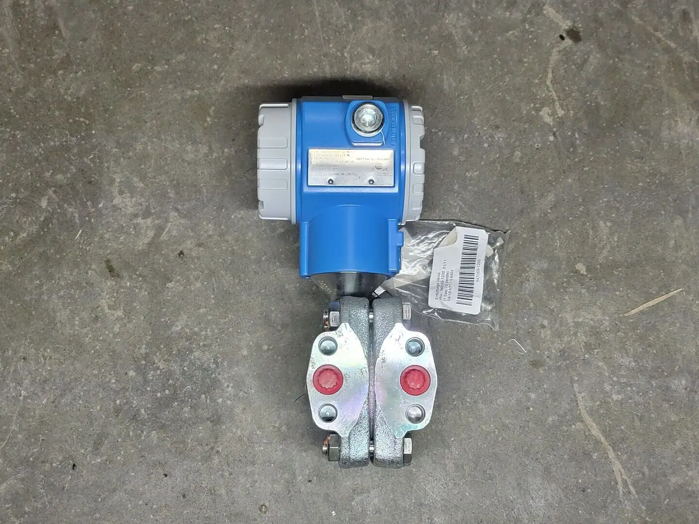 USED ENDRESS+HAUSER PMD70-UBC7D4BBAA