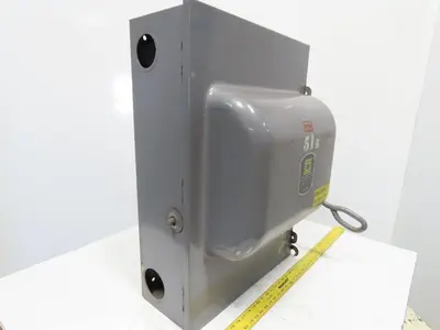 Square D A-81345  Ser C3 Non Fused Single Throw Safety Switch 600V 400A 3Ph