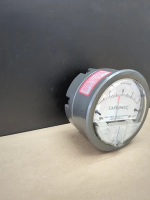 New | in-Stock Dwyer 4304 Air Pressure Regulators Indiana US | J&J Industrial Supply #678114