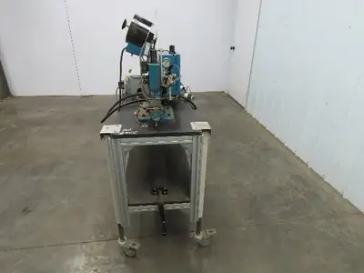 Cambridge AE2001 Automatic Rivet Machine Insertion Machine Von Weise Gromets
