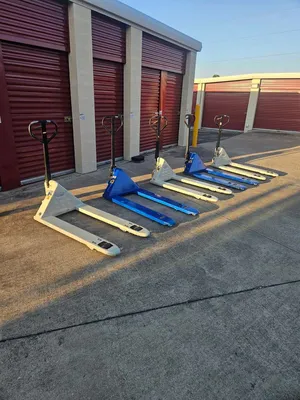 USED Pallet Jacks Pallet Jack