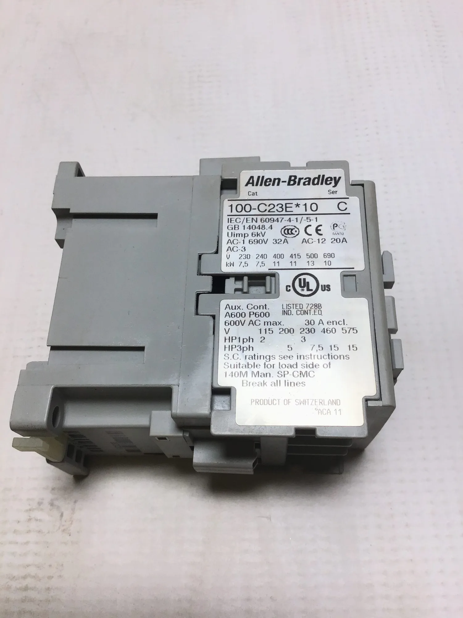 Allen-Bradley 100-C23EJ10 Contactor Ser C 6kV AC-1 690V 32A AC-12 20A