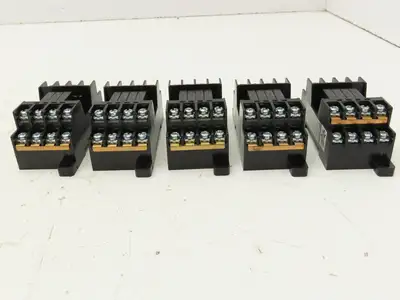 Automation Direct RS4N-DE Fuji Socket Mount 4 Card Relay 24VDC 5A Lot of 5