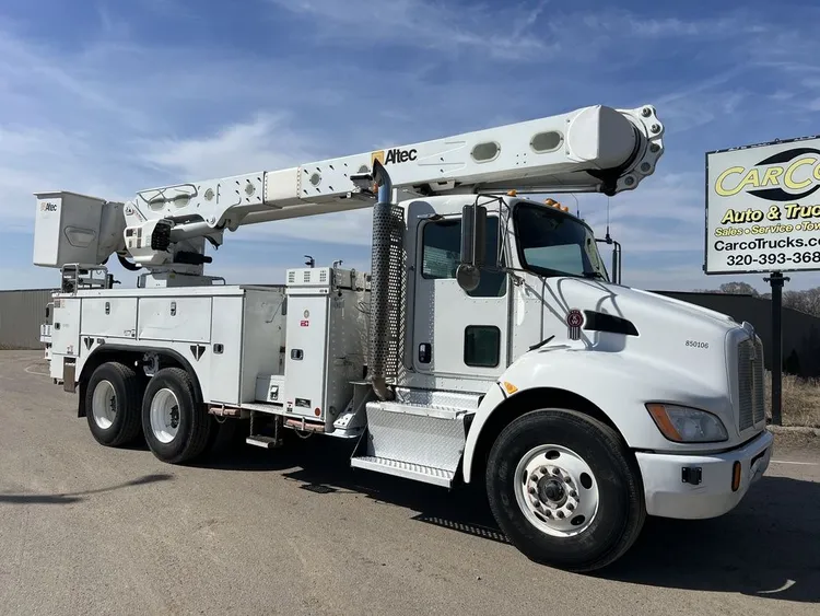 Used 2011 KENWORTH T370 ALTEC Bucket (boom) trucks Minnesota US | Carco Truck & Equipment #1514260