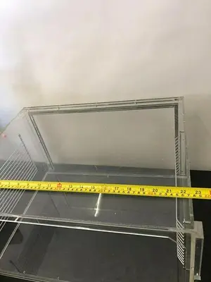 TERRA UNIVERSAL 23''x17''x12'' DESICCATOR