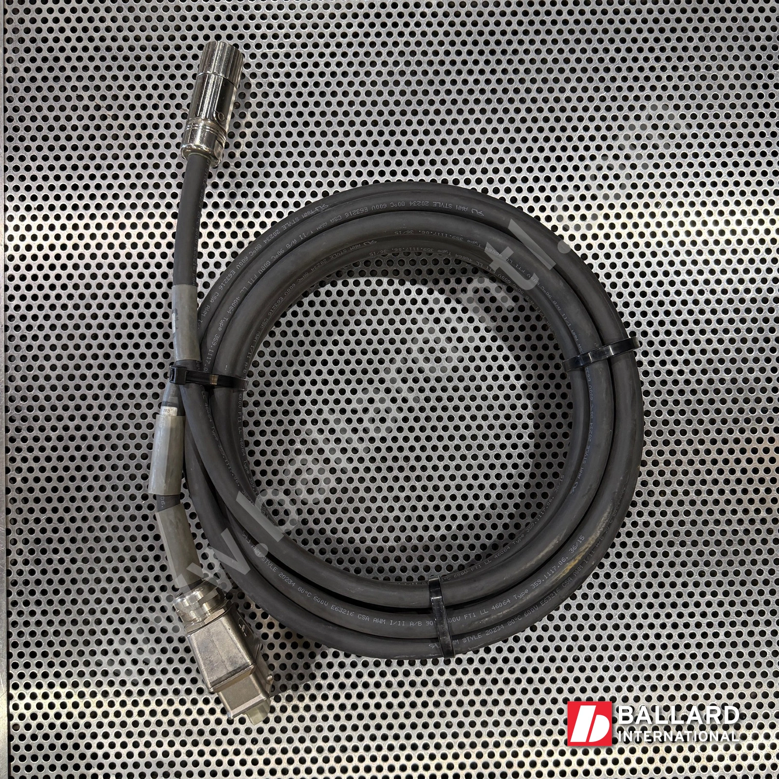 KUKA SA 4×4+2×1 H-I1 Motor Cable – 7 Meter