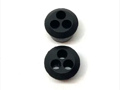 New | in-Stock Remke Multiple Hole Bushing 1/2" Cord Grip 3 x .250" Neoprene LOT OF 2 Electrical Fittings Michigan US | Maverick Industrial Sales #1400014