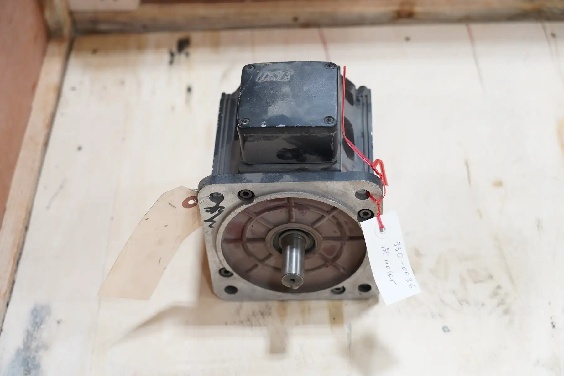 Induction Motor (YSJ2-80-4TH)